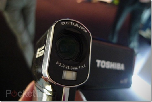 toshiba-p100-camcorder-hands-on-5