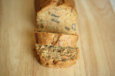 close-up photo of sliced carrot bread