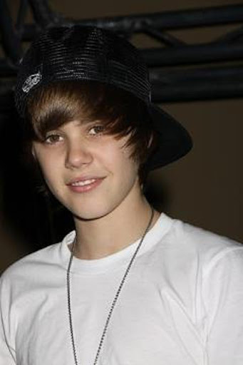 new justin bieber pictures 2010. new justin bieber pictures