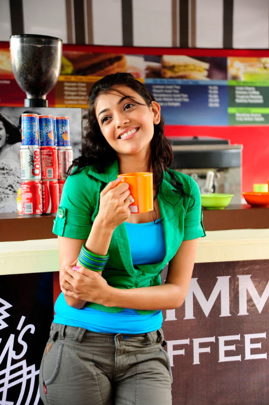 Kajal Agarwal Cute Photo Shoot big  show