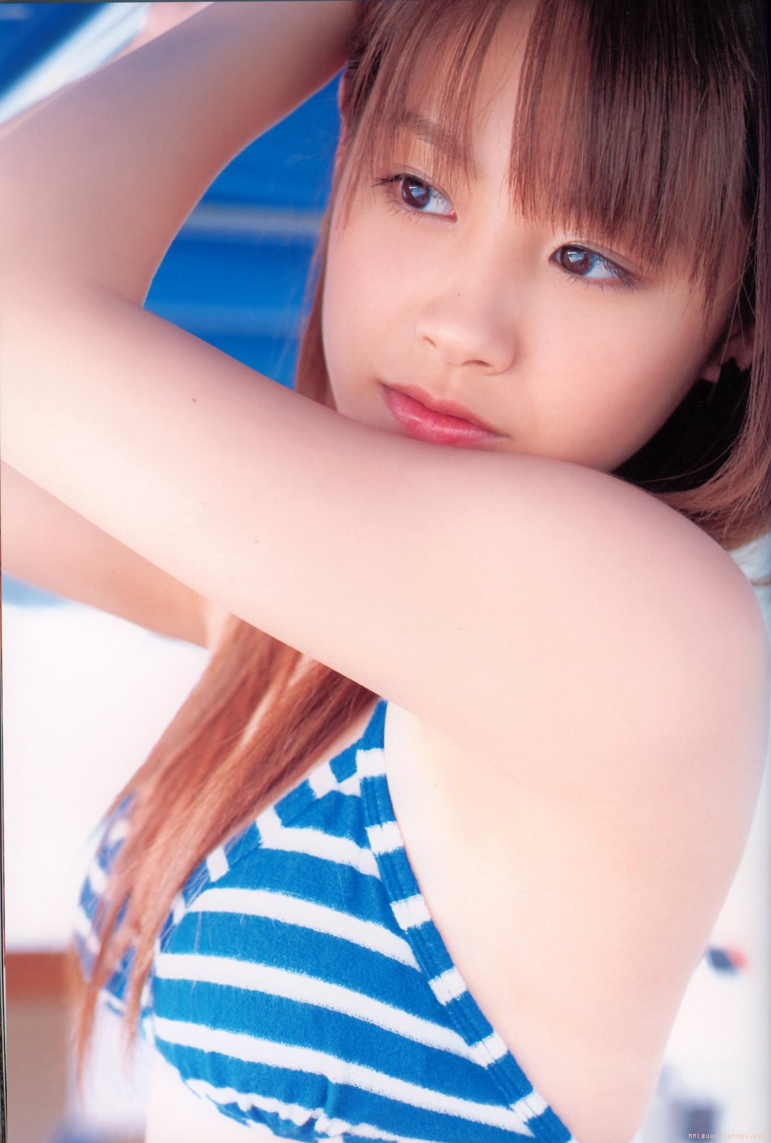 [PhotoBook_Takahashi.Ai_Wata-Ame_068.jpg]