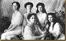 Alexandra entoure de Tatiana,Olga,Anastasia et Maria