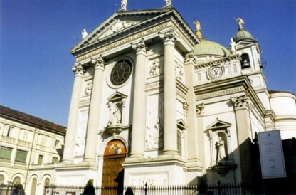 basilica-de-maria-axuliadora