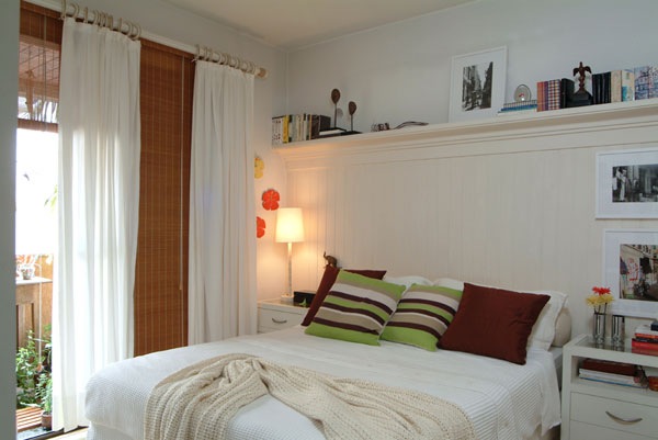 [Quarto com varanda. Cristina Bozian.[3].jpg]