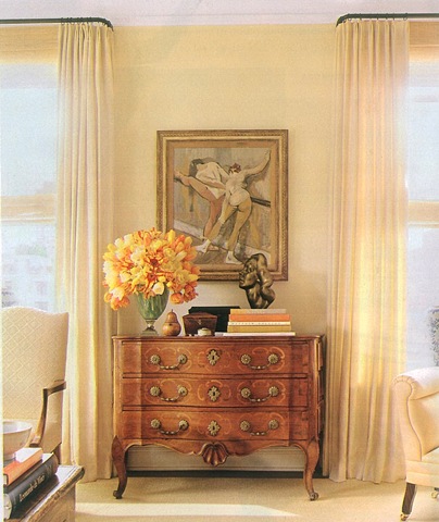 [Living - cômoda antiga[3].jpg]