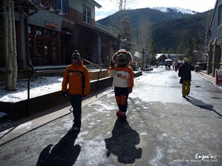 [100402_001[1].jpg]