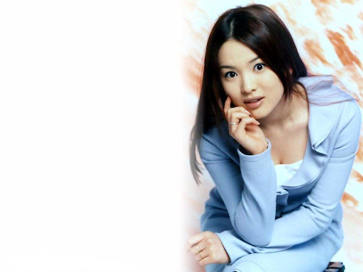 Song_Hye_Kyo_050096.jpg