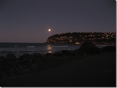 Moon rising in Christchurch