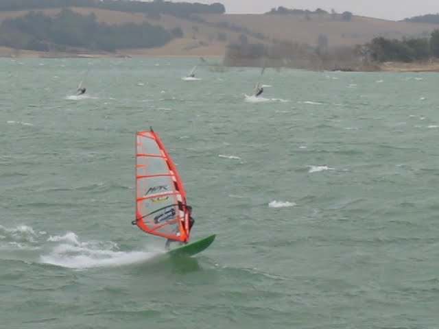 vlcsnap-2010-10-10-11h07m00s166.jpg