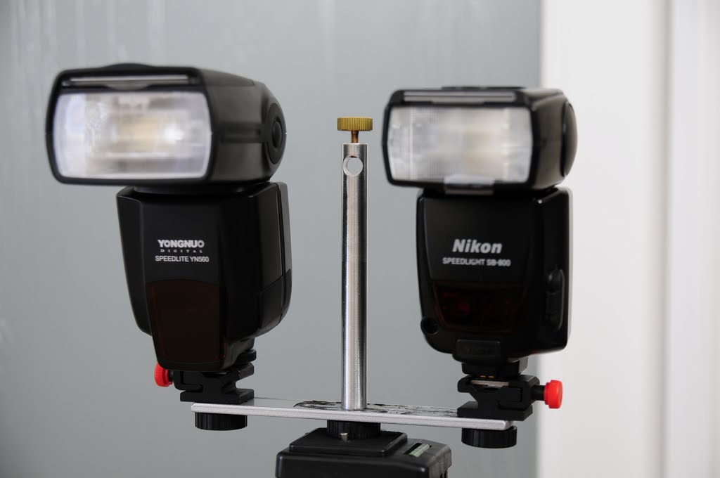 Better Family Photos: Cheap and Versatile Multiple Flash Bracket
