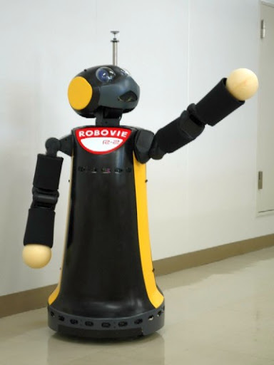 Робот Robovie-R, Япония