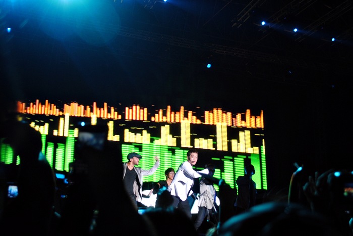 [Rain Bi concert 1[3].jpg]