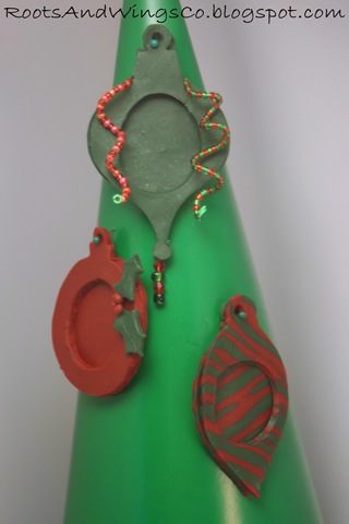 [a christmas photo ornament polymer clay bead a[3].jpg]