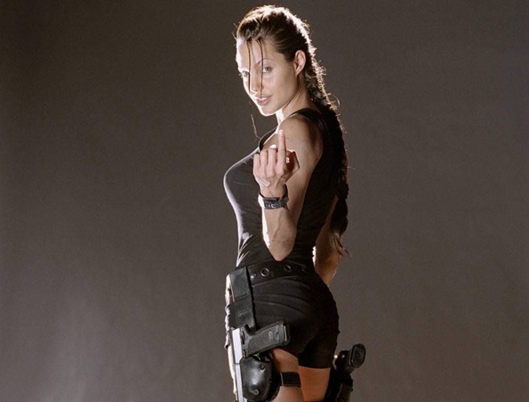 Angelina_Jolie_679745