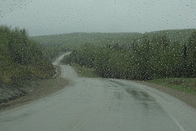 [02 rainy road[2].jpg]