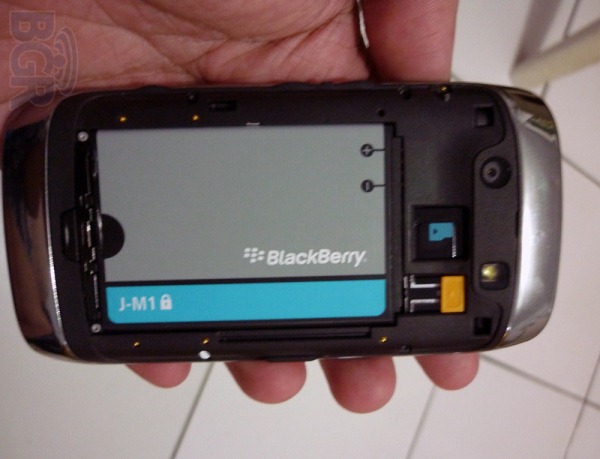 [blackberry touch 2[7].jpg]