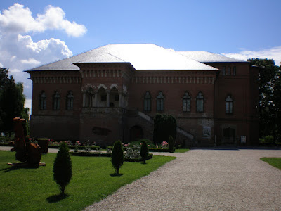 Brancoveanu's palace in Mogosoaia - back