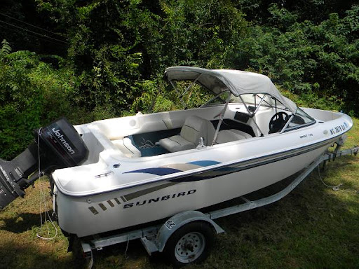 Sunbird Jet Boat. 1996 sunbird fish/ski oat