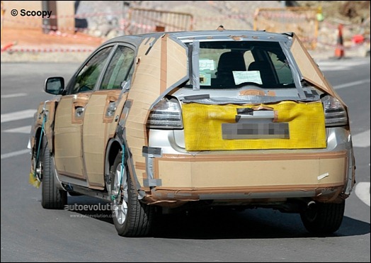 spyshots-toyota-corolla-hatchback-hybrid-medium_4