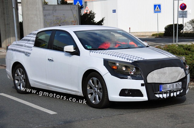 [2012-Chevrolet-Epica-Malibu[6].jpg]