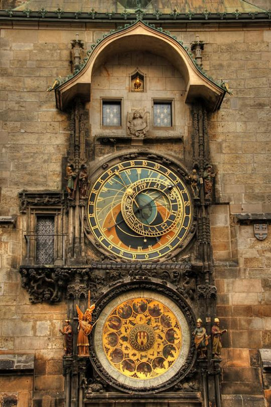 2 2 Astronomical Clocks – Literally and Metaphorically