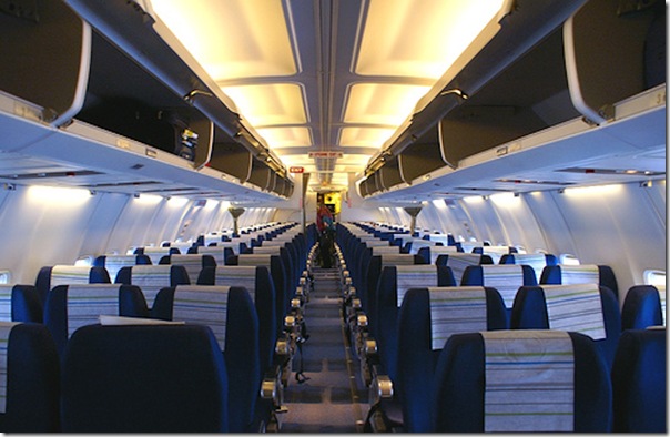 737-800 cabinview