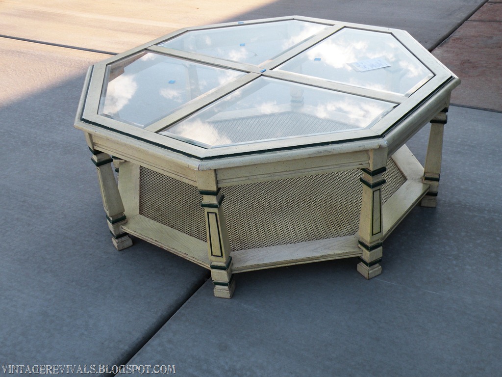 [thrift-store-coffee-table[3].jpg]
