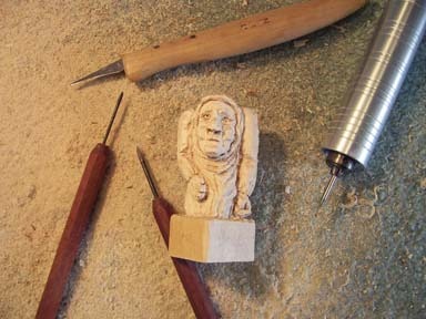 [Carving first chess piece-1-1-10[4].jpg]