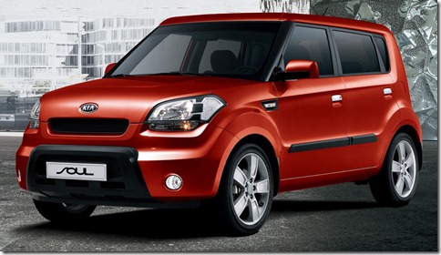kia-soul_front-side-tomato-red_indoor