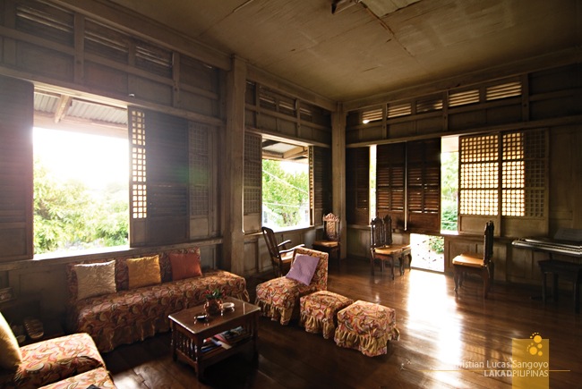 Zoleta Ancestral House Living Room at Abra de Ilog