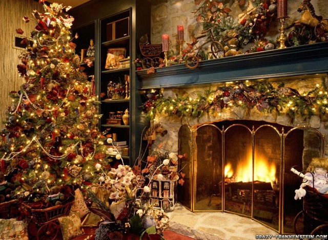 [christmas-tree-inside-the-house[2].jpg]