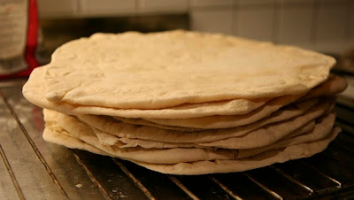 Verdens beste frossenpizza begynner med bunnen
