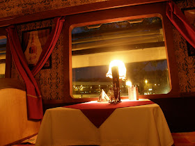 blog, Budapest, drága, étterem,  kocsma, MÁV, Orient express, Orient expressz, vagon, étterem, restaurant, vendéglő 
