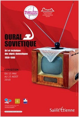 Affiche de l'exposition Oural soviétique, 1950-1980. Art et Techniques des objets domestiques, au Musée d'Art et d'Industrie de Saint-Etienne