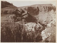 Gezicht op het dal van de Barada bij de Anti-Libanon