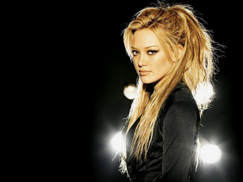 Hilary Duff, , hot japanese girls, hot japanese models, cute japanese models, hot asian girls, sexy japanese girls, hot sexy Celebrity video Photos Pics Wallpapers