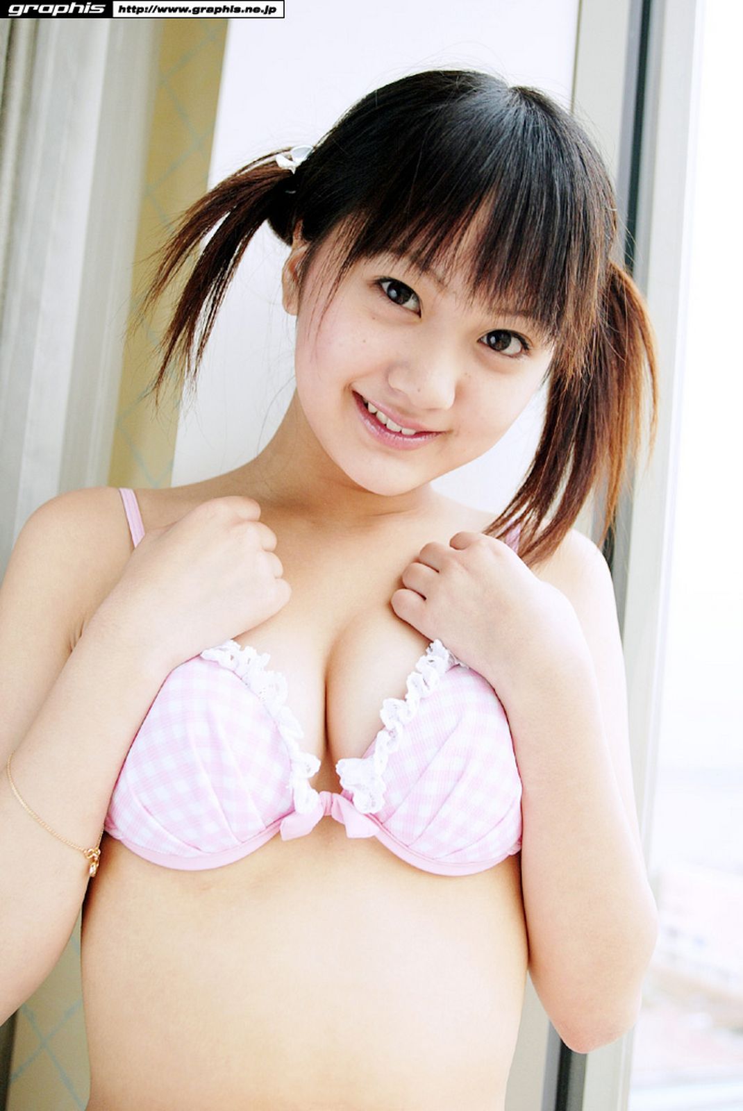 [028.JPG]