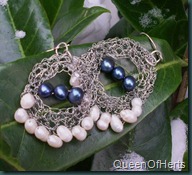 white&blue pearl earrings1