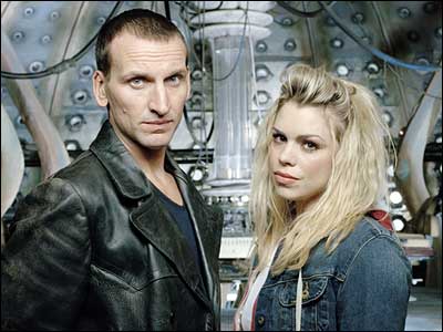 _42714689_rose_doc9_tardis300.jpg