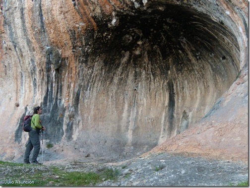 Cova de la Petxina - Ruta Cova Negra