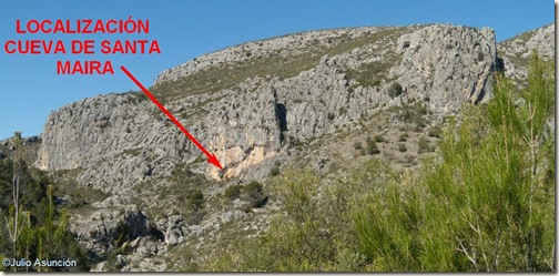 Localización de la cueva de Santa Maira desde la entrada del barranco - ruta arte rupestre en el Barranc de Famorca
