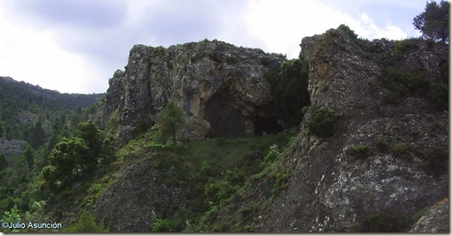 Cueva de  los Pilares - Agres