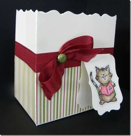 Merry Crittermas Box 003