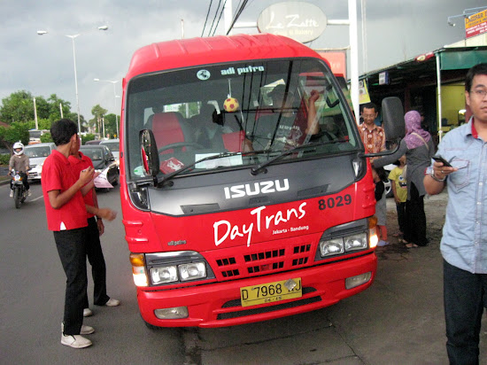 travel day trans jatiwaringin