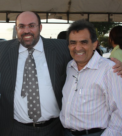 [SEBASTIÃO LEITE COM O FILHO MIGUEL JOSINO[11].jpg]