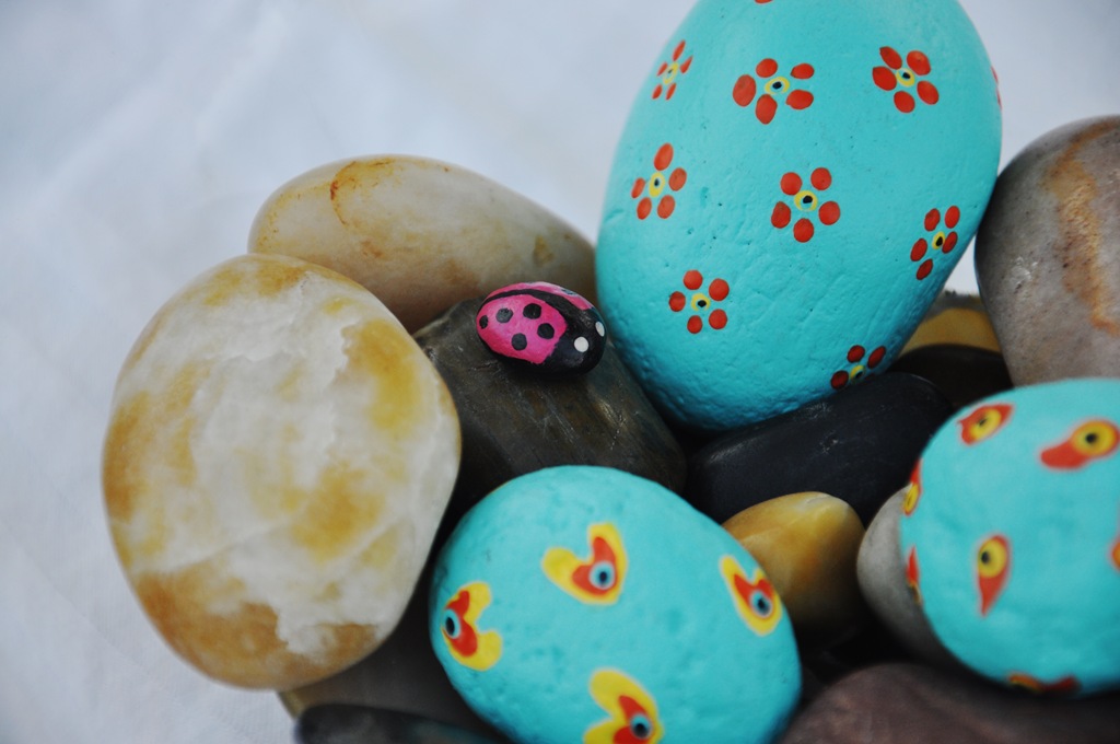 [paintedrocks0253.jpg]