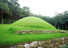 Gyeongju Royal Tomb of King Ilseong