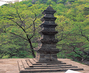 Cheongdo Bulyeongsa Temple 01