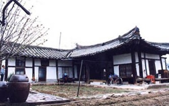 House of Go Byeong Suk in Nokmun-ri, Mungyeong