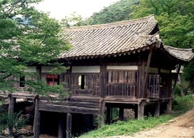 Uiseong Gaunru Pavilion of Gounsa Temple 01